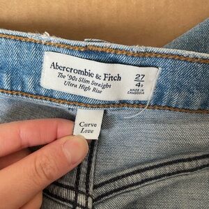 Abercrombie & Fitch Ultra High Rise Jeans